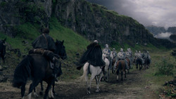 extant_GameOfThrones_1x05-TheWolfAndTheLion_3091