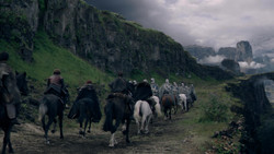 extant_GameOfThrones_1x05-TheWolfAndTheLion_3094