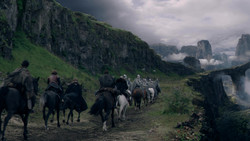 extant_GameOfThrones_1x05-TheWolfAndTheLion_3095