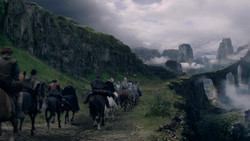 extant_GameOfThrones_1x05-TheWolfAndTheLion_3096