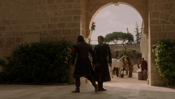 extant_GameOfThrones_1x05-TheWolfAndTheLion_3124