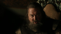 extant_GameOfThrones_1x05-TheWolfAndTheLion_3143