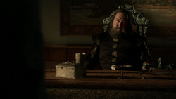 extant_GameOfThrones_1x05-TheWolfAndTheLion_3164