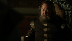 extant_GameOfThrones_1x05-TheWolfAndTheLion_3218