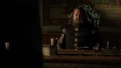 extant_GameOfThrones_1x05-TheWolfAndTheLion_3306