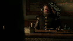 extant_GameOfThrones_1x05-TheWolfAndTheLion_3311