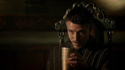 extant_GameOfThrones_1x05-TheWolfAndTheLion_3417
