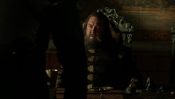 extant_GameOfThrones_1x05-TheWolfAndTheLion_3436