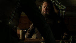 extant_GameOfThrones_1x05-TheWolfAndTheLion_3438