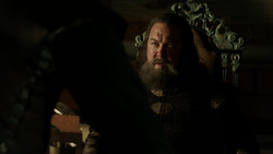 extant_GameOfThrones_1x05-TheWolfAndTheLion_3440