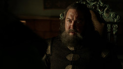 extant_GameOfThrones_1x05-TheWolfAndTheLion_3448