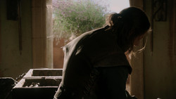 extant_GameOfThrones_1x05-TheWolfAndTheLion_3555