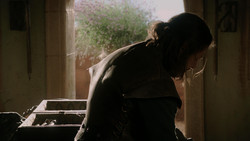 extant_GameOfThrones_1x05-TheWolfAndTheLion_3556