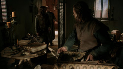 extant_GameOfThrones_1x05-TheWolfAndTheLion_3572