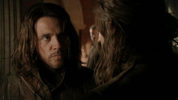 extant_GameOfThrones_1x05-TheWolfAndTheLion_3641