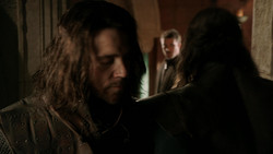 extant_GameOfThrones_1x05-TheWolfAndTheLion_3649