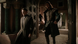 extant_GameOfThrones_1x05-TheWolfAndTheLion_3657