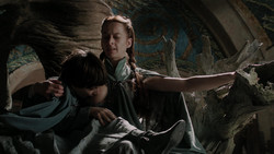 extant_GameOfThrones_1x05-TheWolfAndTheLion_3673