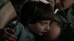 extant_GameOfThrones_1x05-TheWolfAndTheLion_3683