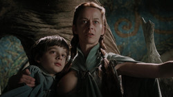 extant_GameOfThrones_1x05-TheWolfAndTheLion_3703