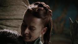 extant_GameOfThrones_1x05-TheWolfAndTheLion_3719