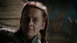 extant_GameOfThrones_1x05-TheWolfAndTheLion_3721