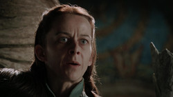 extant_GameOfThrones_1x05-TheWolfAndTheLion_3730