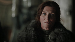 extant_GameOfThrones_1x05-TheWolfAndTheLion_3734