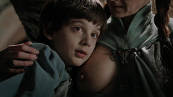 extant_GameOfThrones_1x05-TheWolfAndTheLion_3739