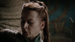 extant_GameOfThrones_1x05-TheWolfAndTheLion_3762