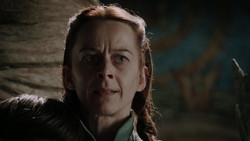 extant_GameOfThrones_1x05-TheWolfAndTheLion_3767