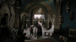 extant_GameOfThrones_1x05-TheWolfAndTheLion_3790