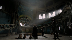 extant_GameOfThrones_1x05-TheWolfAndTheLion_3810