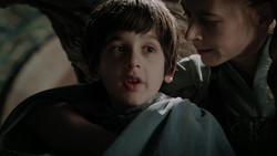 extant_GameOfThrones_1x05-TheWolfAndTheLion_3832