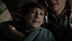 extant_GameOfThrones_1x05-TheWolfAndTheLion_3835