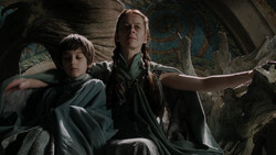 extant_GameOfThrones_1x05-TheWolfAndTheLion_3846
