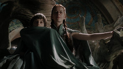 extant_GameOfThrones_1x05-TheWolfAndTheLion_3848