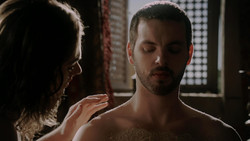 extant_GameOfThrones_1x05-TheWolfAndTheLion_3969
