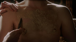 extant_GameOfThrones_1x05-TheWolfAndTheLion_3982