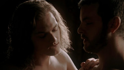 extant_GameOfThrones_1x05-TheWolfAndTheLion_3987
