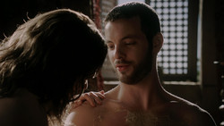 extant_GameOfThrones_1x05-TheWolfAndTheLion_4014