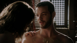 extant_GameOfThrones_1x05-TheWolfAndTheLion_4015