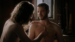 extant_GameOfThrones_1x05-TheWolfAndTheLion_4028