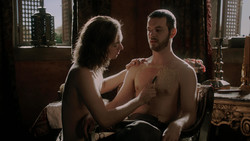 extant_GameOfThrones_1x05-TheWolfAndTheLion_4048