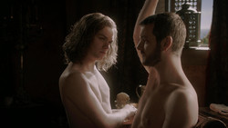 extant_GameOfThrones_1x05-TheWolfAndTheLion_4228