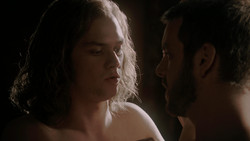 extant_GameOfThrones_1x05-TheWolfAndTheLion_4250