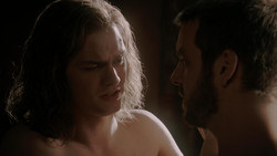 extant_GameOfThrones_1x05-TheWolfAndTheLion_4261