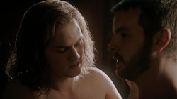 extant_GameOfThrones_1x05-TheWolfAndTheLion_4266