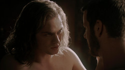 extant_GameOfThrones_1x05-TheWolfAndTheLion_4274