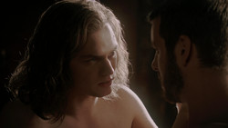 extant_GameOfThrones_1x05-TheWolfAndTheLion_4278